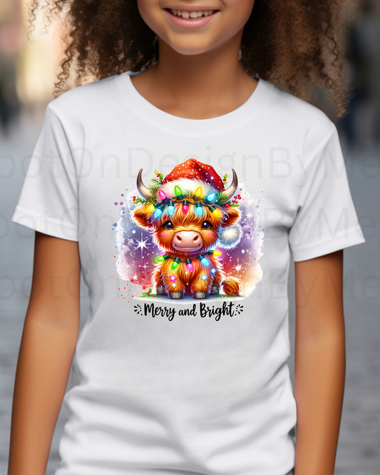 Merry And Bright Highland Cow Christmas Toddler & Youth Tee